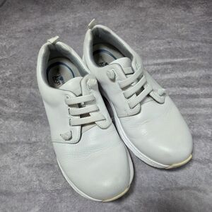 Nurse Mates Women's Align Velocity Lace-Up Slip-Resistant Shoes White Size 7M